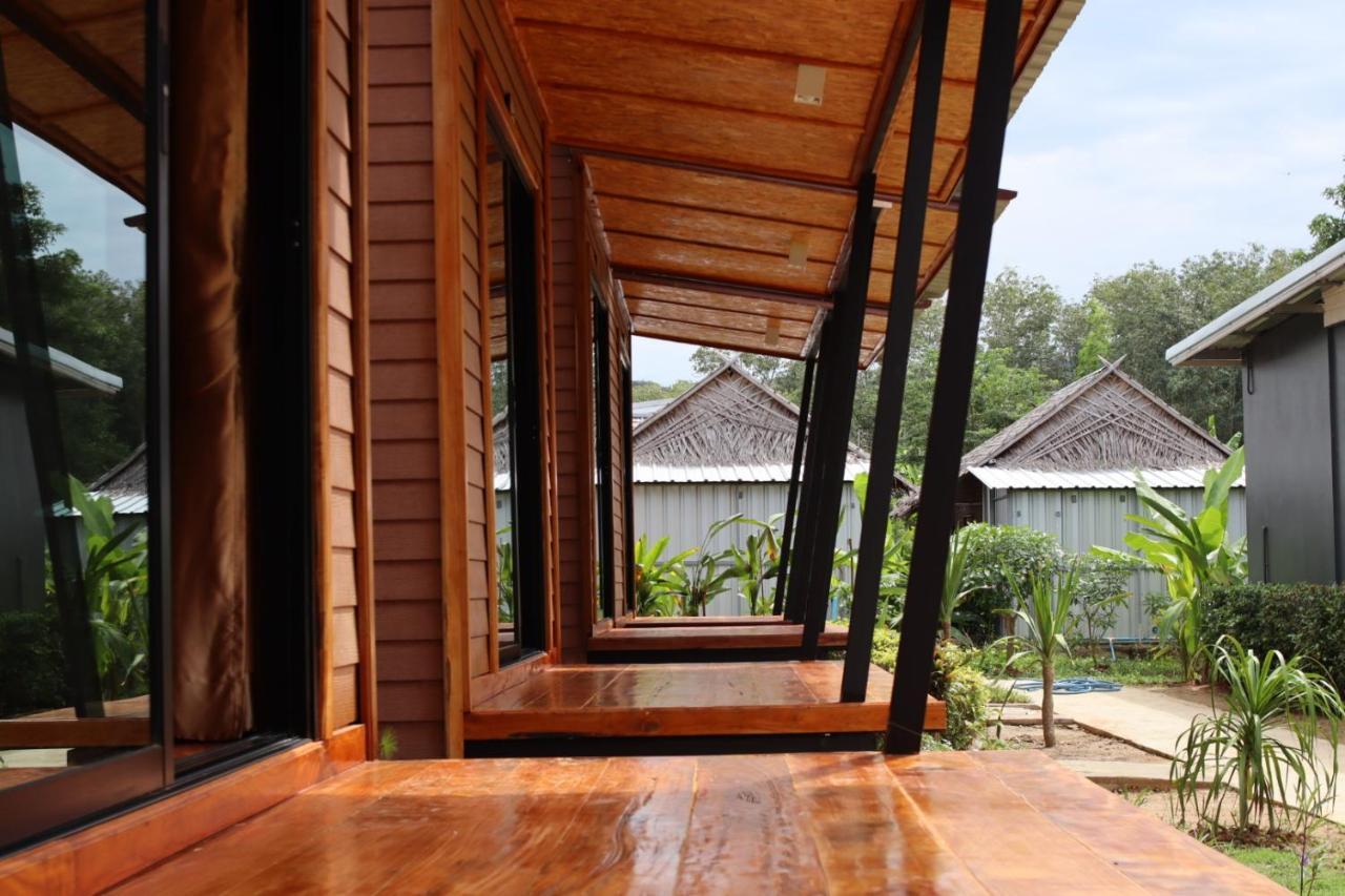 Baan Check In Hotel Ko Lanta Eksteriør billede