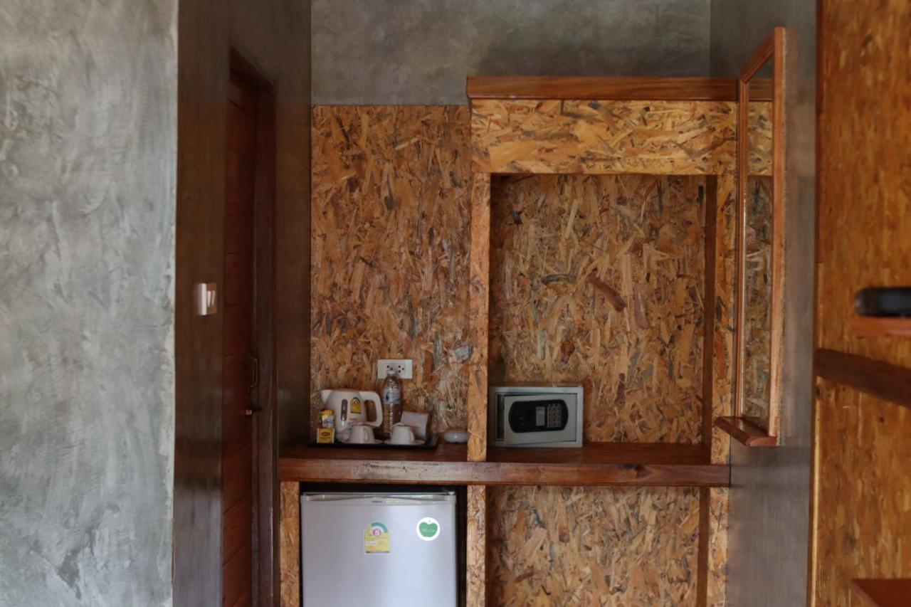 Baan Check In Hotel Ko Lanta Eksteriør billede