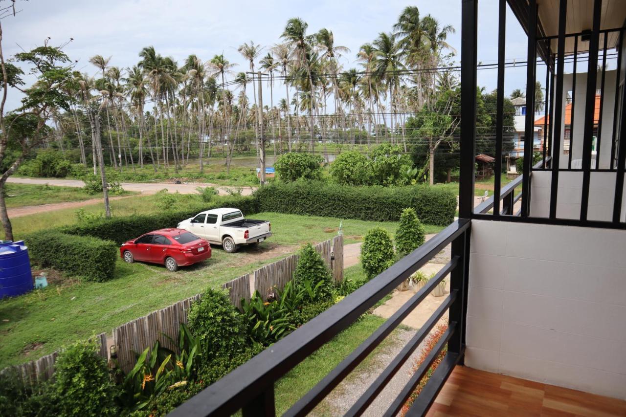 Baan Check In Hotel Ko Lanta Eksteriør billede